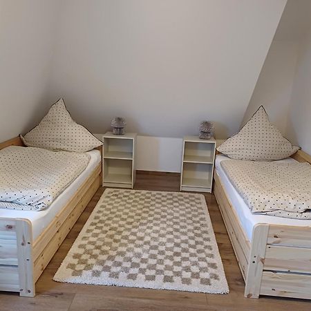 Blick Auf Den Magdalenenberg Apartman Villingen-Schwenningen Kültér fotó